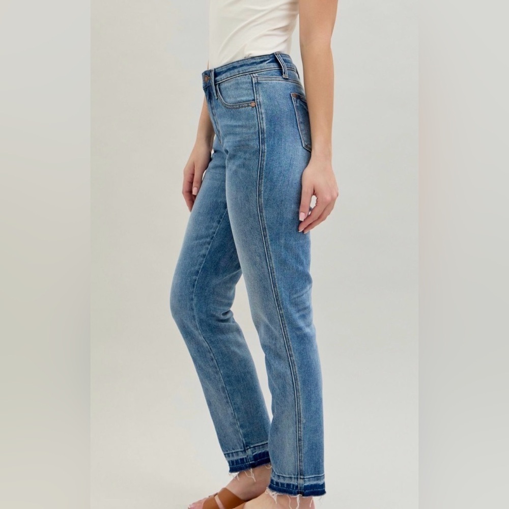 Judy Blue brand new Women's Jeans fray hem sz 5/27 7/28 - Picture 3 of 6